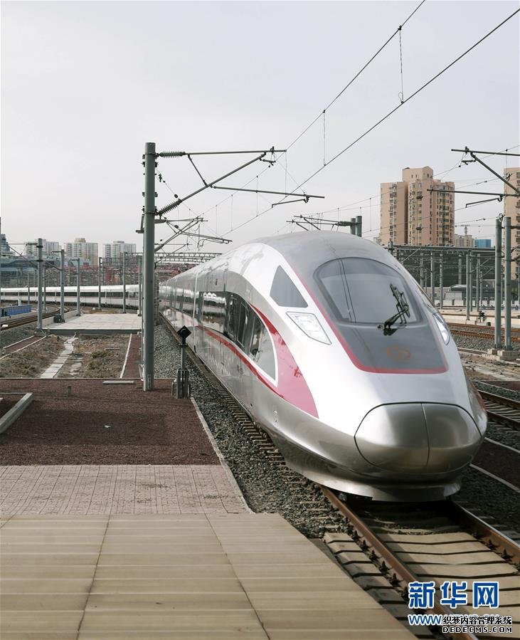 狮山复印机出租那些又潮又酷的高铁“头型”怎样炼成?